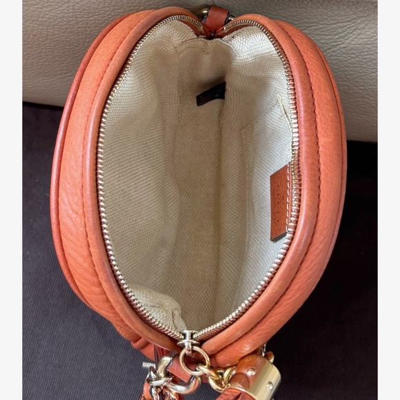 Certified Authentic Gucci Soho Nubuck Tassel Chain Mini Crossbody Bag with COA - Picture 8 of 15